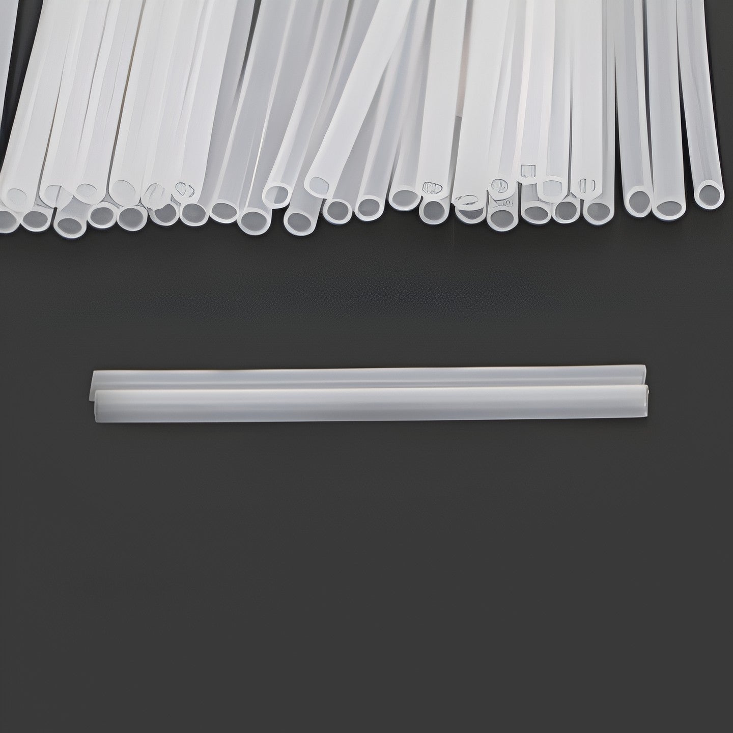 Pai din Plastic, pentru Umflarea Baloanelor din Folie, 8 cm, Transparente