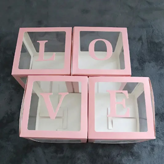 Set 4 Cutii pentru Baloane, Model Scris Love, Tematica Iubire, Cuburi Decorative din Plastic, Accesorii pentru Petrecere, 30 x30 cm, Transparente Contur Roz