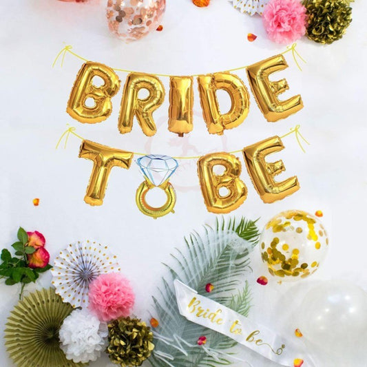 Set Baloane din Folie Metalizata, Model Bride to Be cu Inel de Logodna, Litere de 40 cm, Baloane Party, Ambalaj Individual, Pai Inclus, Umflare cu Aer sau Heliu, Auriu