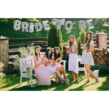 Set Baloane din Folie Metalizata, Model Bride to Be, Litere de 40 cm, Baloane Party, Ambalaj Individual, Pai Inclus, Umflare cu Aer sau Heliu, Argintiu
