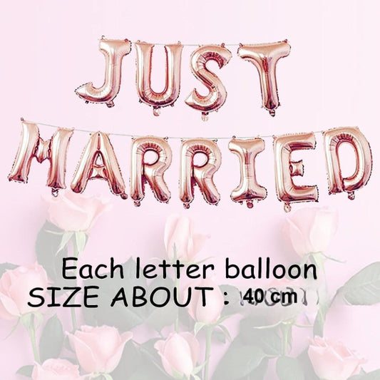 Set Baloane din Folie Metalizata, Model Just Married, Litere de 40 cm, Baloane Party, Ambalaj Individual, Pai, Ata si Adeziv Incluse, Umflare cu Aer sau Heliu, Roz