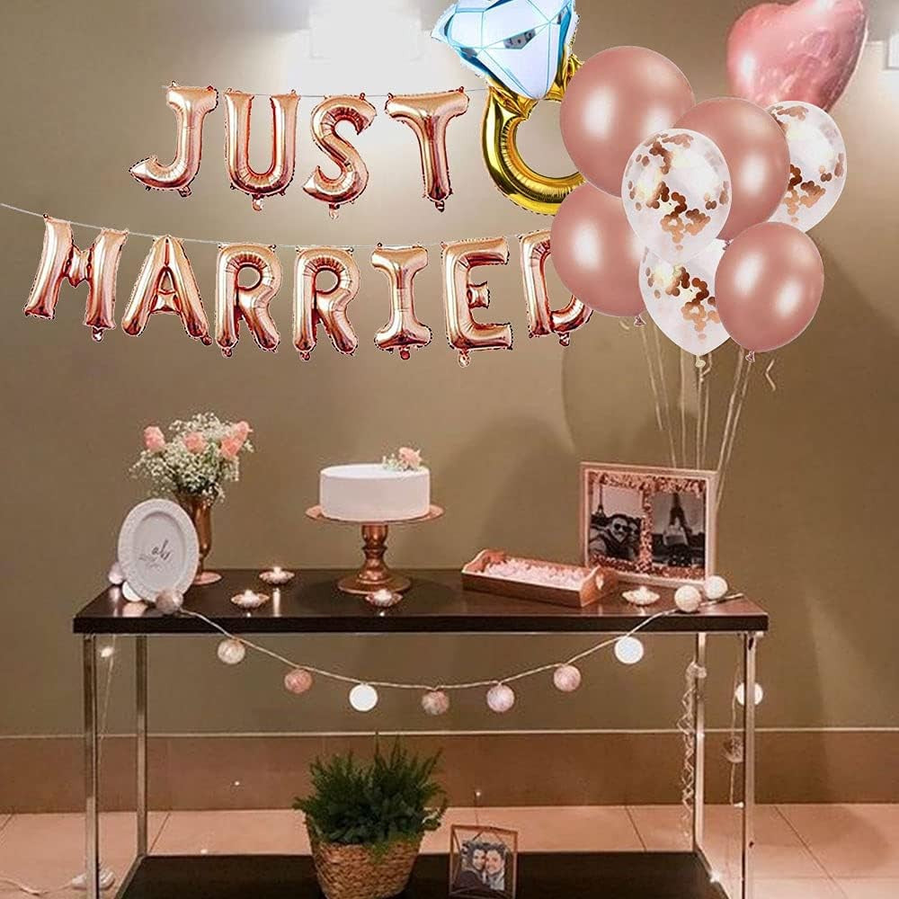 Set Baloane din Folie Metalizata, Model Just Married, Litere de 40 cm, Baloane Party, Ambalaj Individual, Pai, Ata si Adeziv Incluse, Umflare cu Aer sau Heliu, Roz