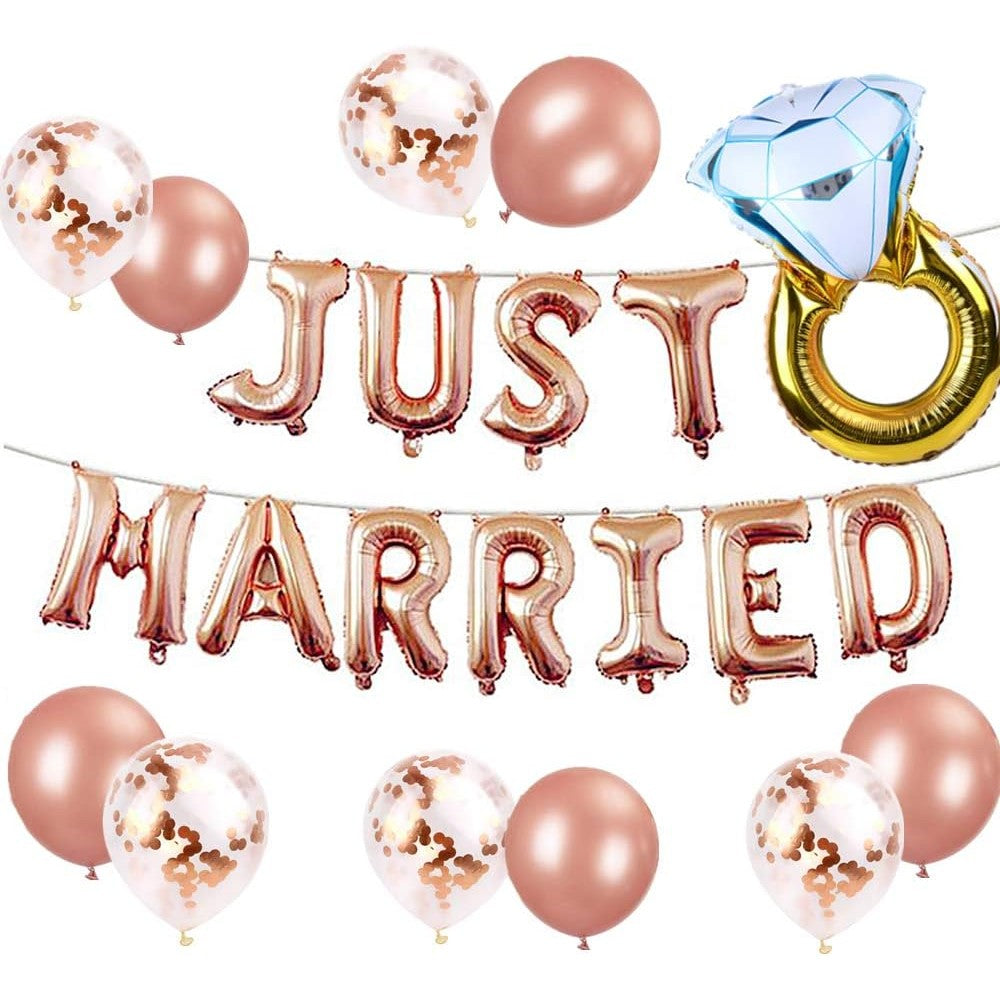 Set Baloane din Folie Metalizata, Model Just Married, Litere de 40 cm, Baloane Party, Ambalaj Individual, Pai, Ata si Adeziv Incluse, Umflare cu Aer sau Heliu, Roz