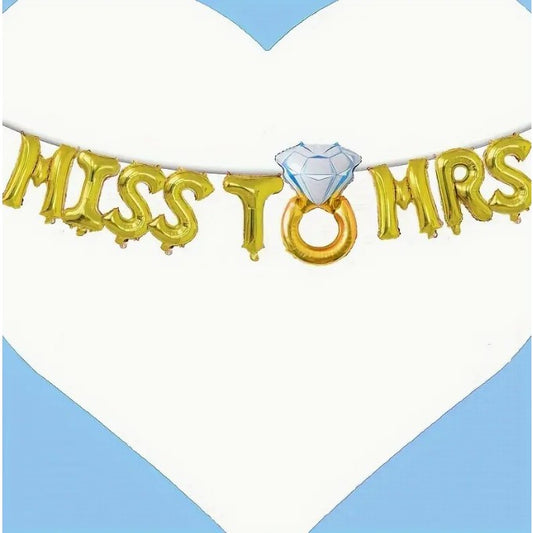 Set Baloane din Folie Metalizata, Model Miss to Mrs cu Inel de Logodna, Litere de 40 cm, Tema Iubire, Baloane Party, Ambalaj Individual, Pai Inclus, Umflare cu Aer sau Heliu, Auriu